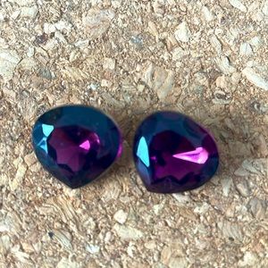 Swarovski circa 1950’s Amethyst Wide Pear Crystal Beads 17mm wide 💜💜